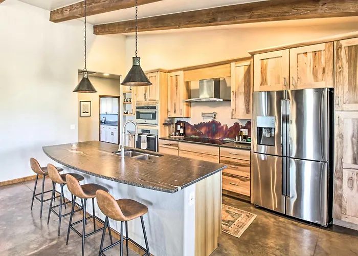 Dual-unit Ranch In Wine Country! Dom wakacyjny *